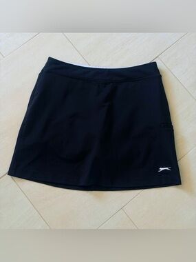 Woman’s Black Slazenger Golf or Tennis Skort - Size Small